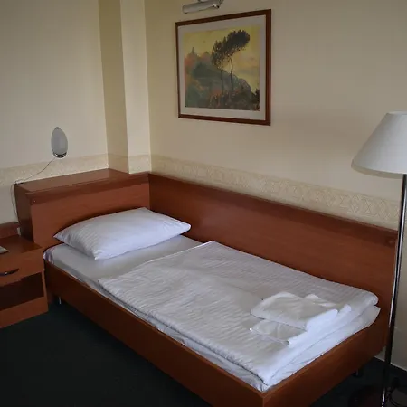 Paprika Panzio 3* Hegyeshalom